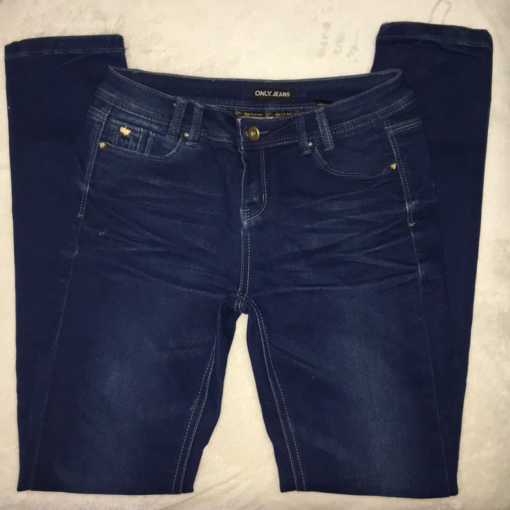 skinny jeans